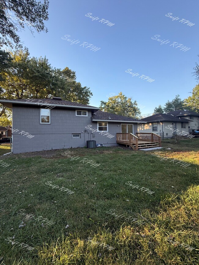 Building Photo - 6302 120th Terrace