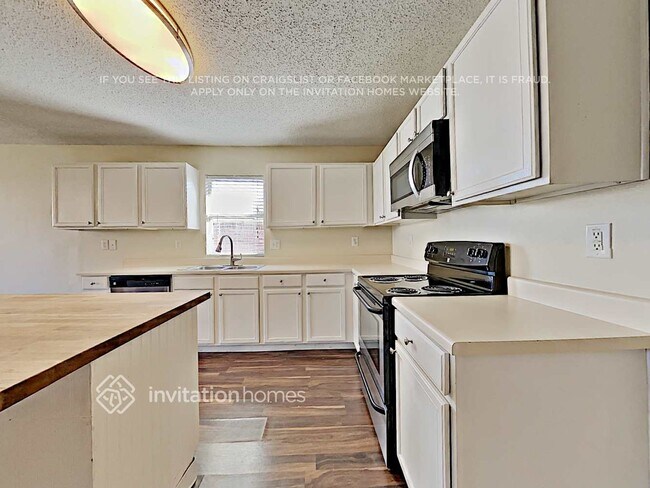 Building Photo - 2524 Shady Grove Ln