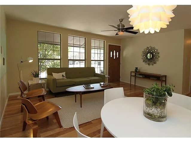 Building Photo - 1403 Corona Dr