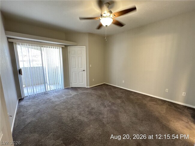 Building Photo - 2975 Bluegrass Ln
