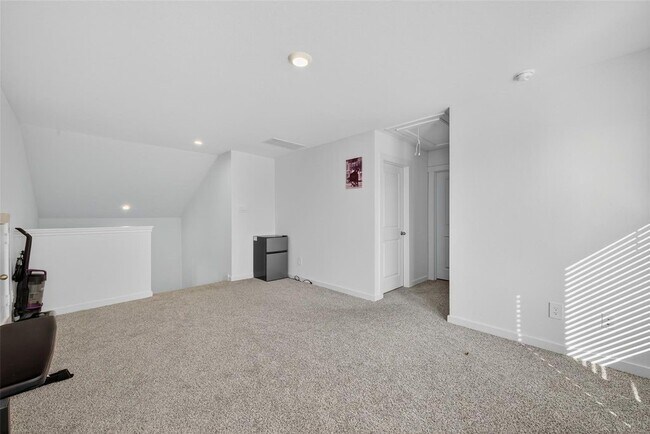 Building Photo - 30611 Castle Cove Dr