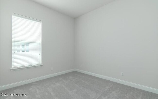 Building Photo - 141 Rockhurst Trl