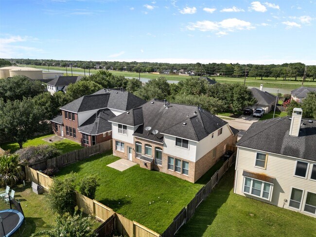 Building Photo - 6007 Marble Hollow Ln