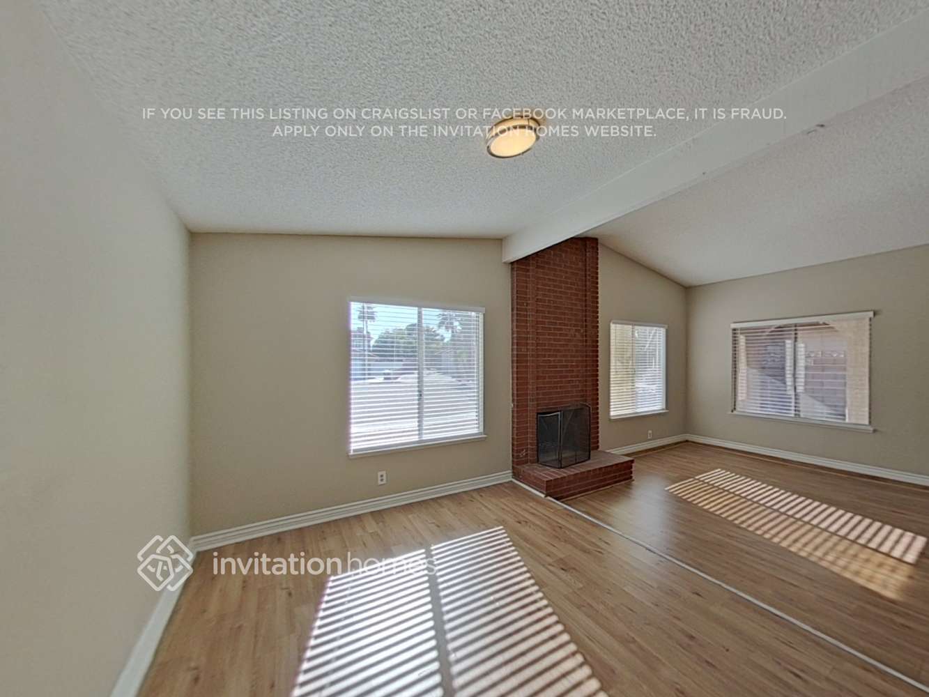 Building Photo - 4044 Venita Ct