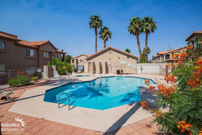 Building Photo - Bright and Spacious 2Bdm 2Ba in Gated Comm...