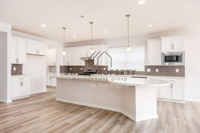 Building Photo - 12281 Rooster Tail Dr