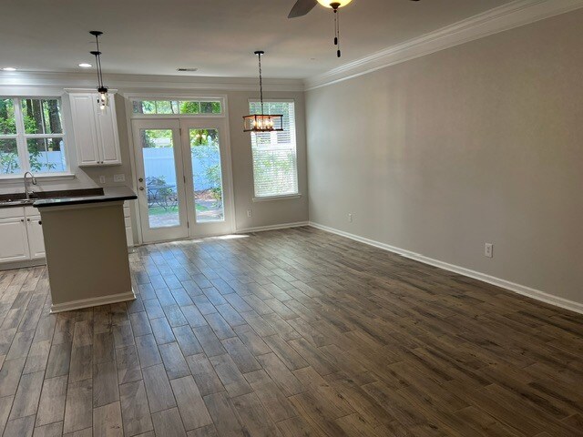 Open area 1st fl leading to backyard - 25 Sugar Maple Ln