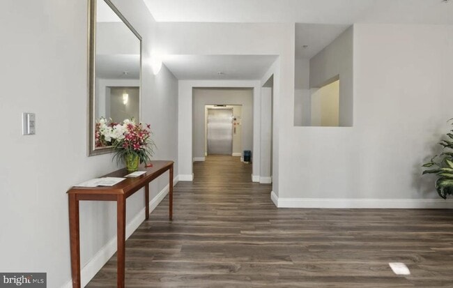 Building Photo - 4151 Castlecary Ln