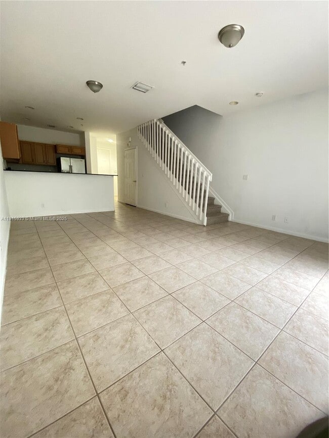 Building Photo - 1446 NW 34th Way