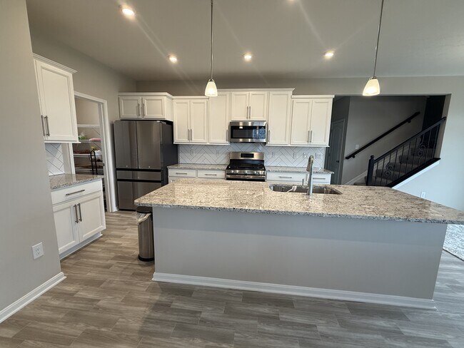 Building Photo - 6964 Briarcliff Ct