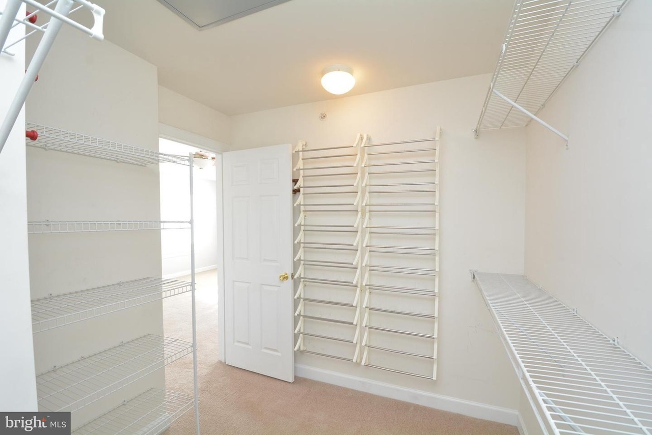 Building Photo - 13640 Salk St