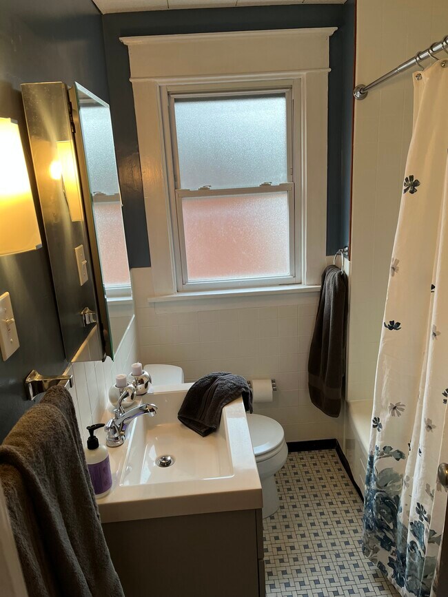 Building Photo - 679 Colvin Blvd