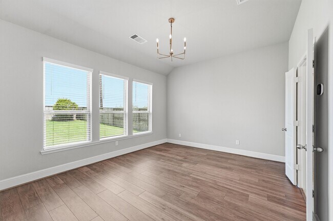 Building Photo - 2539 Lilac Point Ln