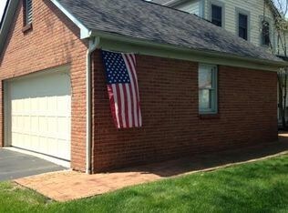 Building Photo - 5335 Tara Hill Dr