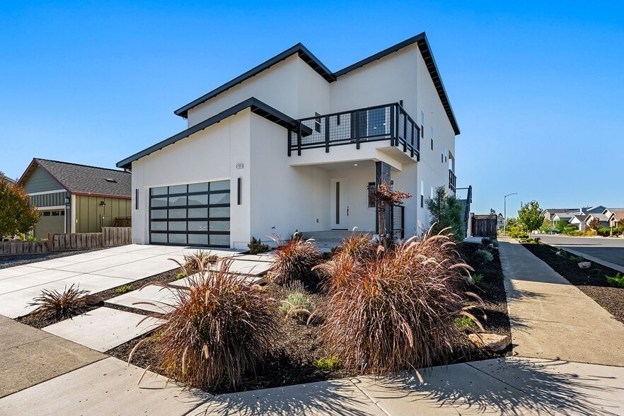 Primary Photo - 3733 Mocha Ln