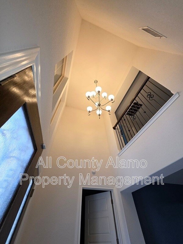 Building Photo - 216 Wexford