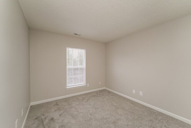 Building Photo - 5128 Deerton Rd