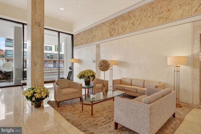 Building Photo - 2700 Virginia Ave NW