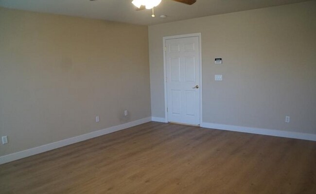 Building Photo - 6551 W Musette Ave