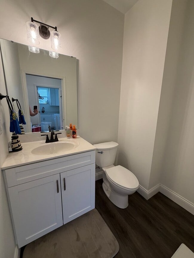 Building Photo - 1204 Yeats Ct