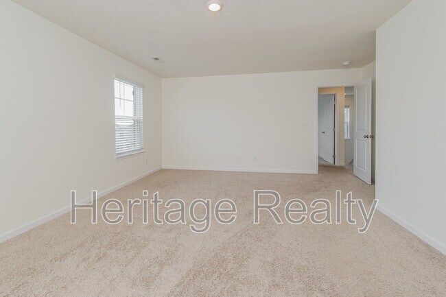 Building Photo - 1005 Curly Top Ln
