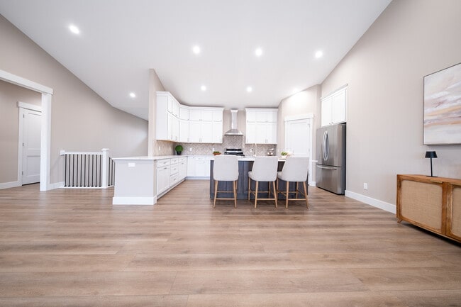 Building Photo - 26391 Preserve Dr