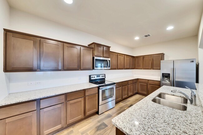 Building Photo - 724 Coltrane Dr