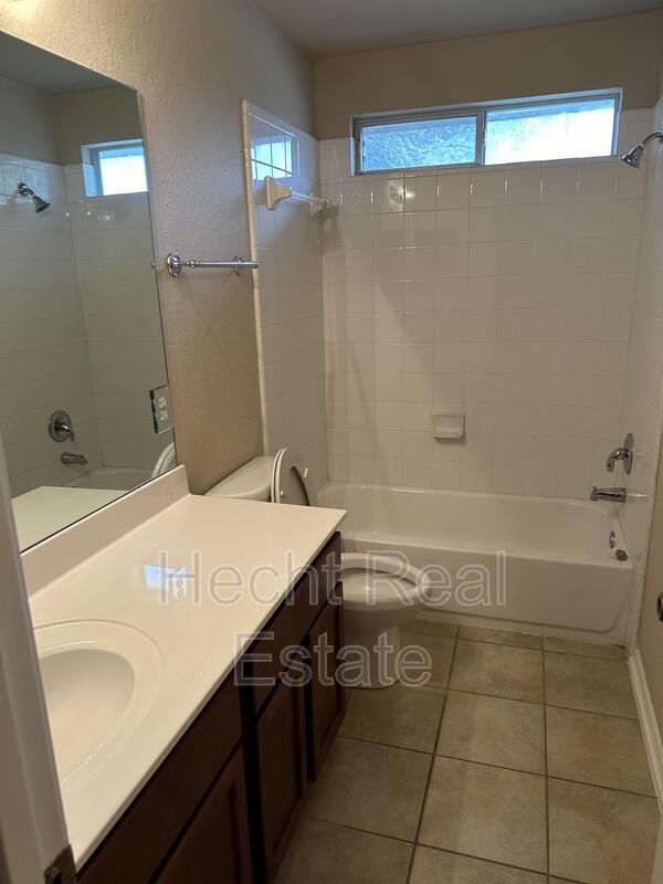 Building Photo - 2616 Gallant Fox Dr