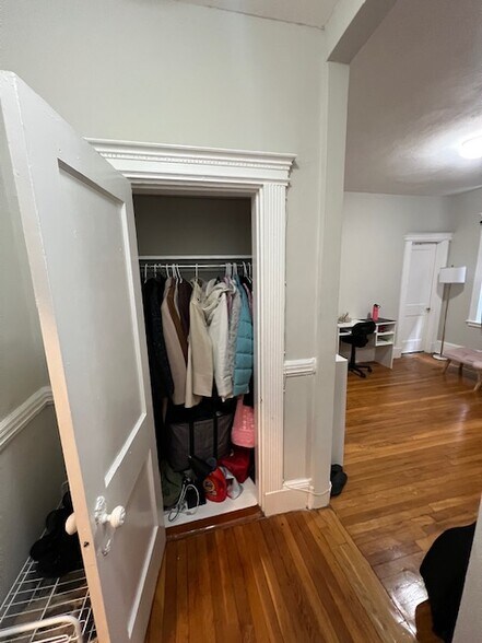 Building Photo - 38 Hemenway St