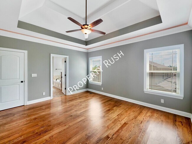 Building Photo - 7962 Burgundy Cir