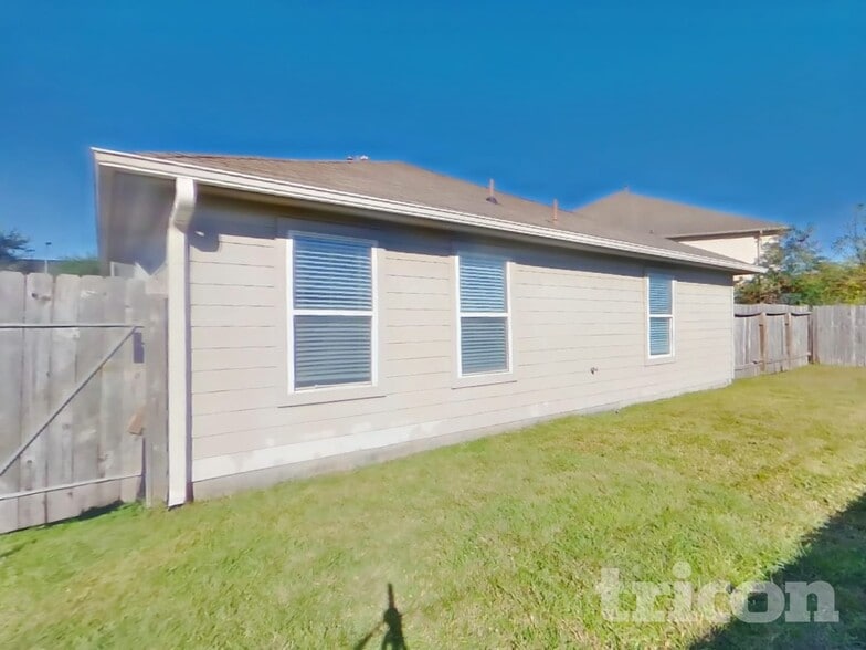 Building Photo - 11010 Vanilla Ridge Ct