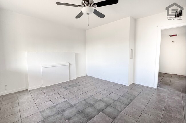 Building Photo - 2Bed/1Bath House at McDowell/32nd St! Move-In Ready on 10/08/2026! – NO HOA!