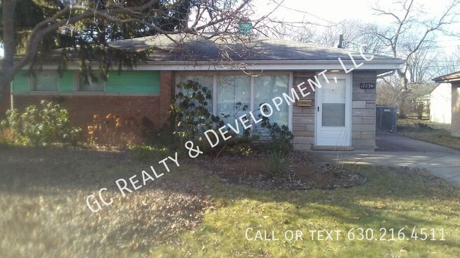 Primary Photo - 17236 Roy St