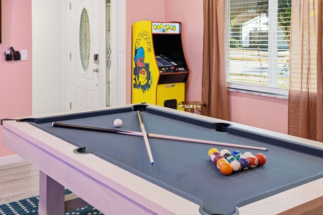 Building Photo - 12299 91st Ave N