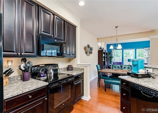 Building Photo - 3414 Avocado Dr