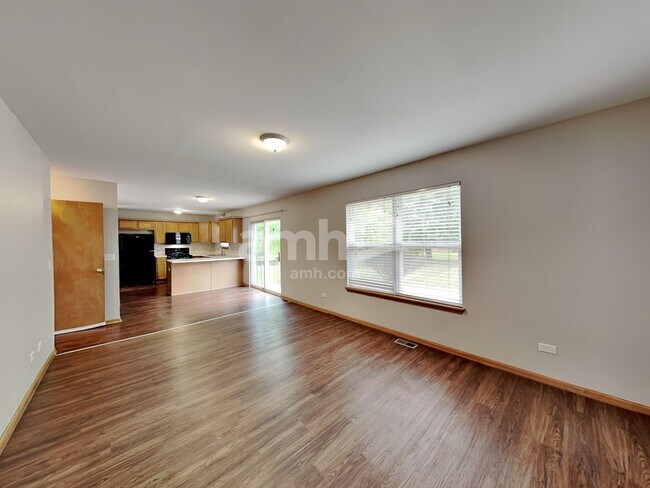 Building Photo - 1907 Westmore Grove Dr