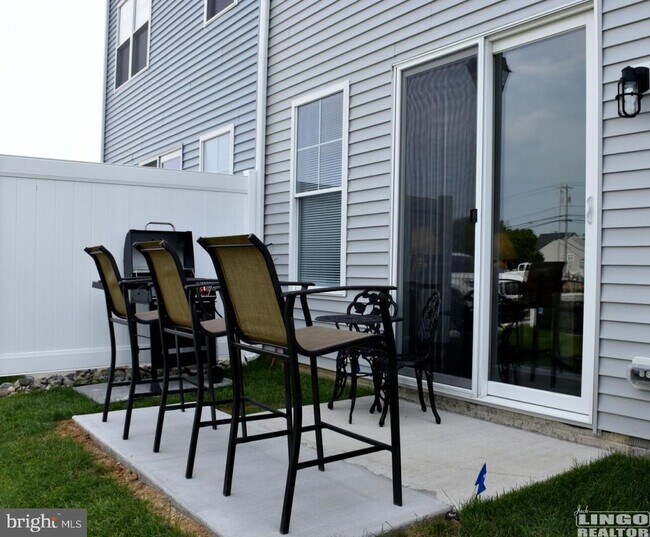 Building Photo - 17036 Kaeleigh Ct