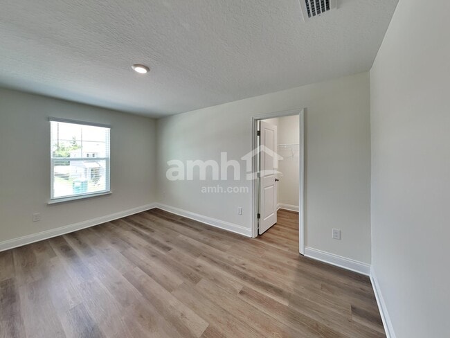 Building Photo - 1079 Grafton Ridge Dr