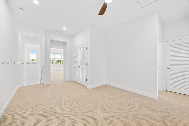 Building Photo - 3542 NW Solange Ct