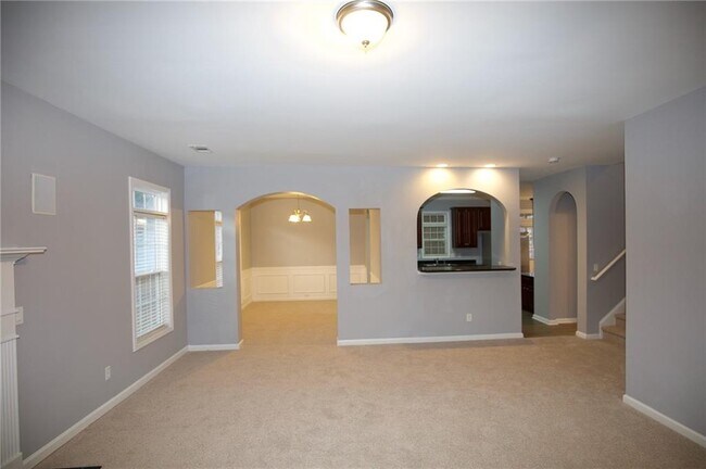 Building Photo - 7897 The Lakes Point