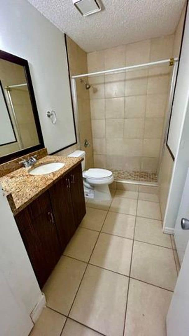 Building Photo - 141 Plumage Ln