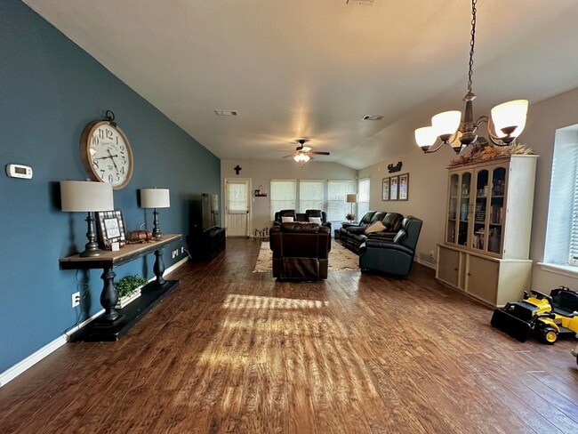 Building Photo - 3617 Marietta Ln