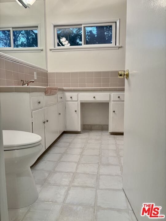 Building Photo - 15237 Del Gado Dr