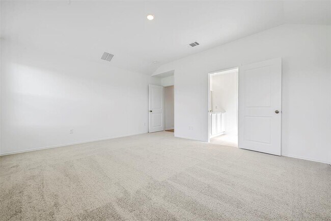 Building Photo - 2244 Devine Lake Bnd
