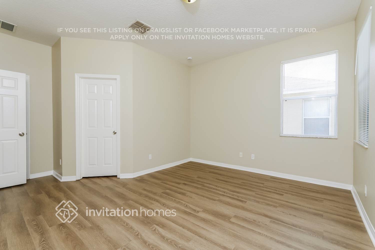 Building Photo - 240 Andover Dr