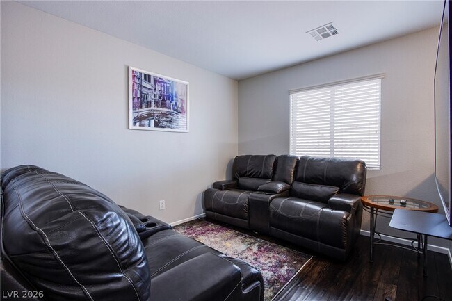 Building Photo - 6429 N Corrie Canyon St