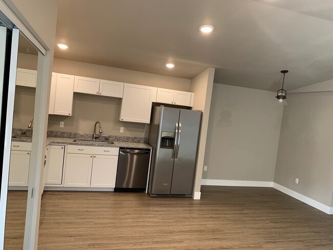 Building Photo - 14871 Iditarod Trail Loop