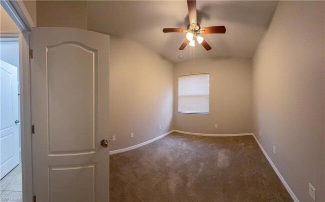 Building Photo - 10132 N Golden Elm Dr