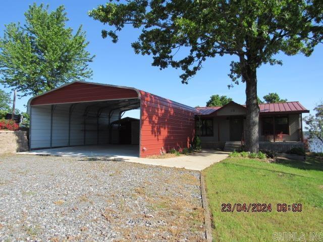 Primary Photo - 215 Adams Lake Rd