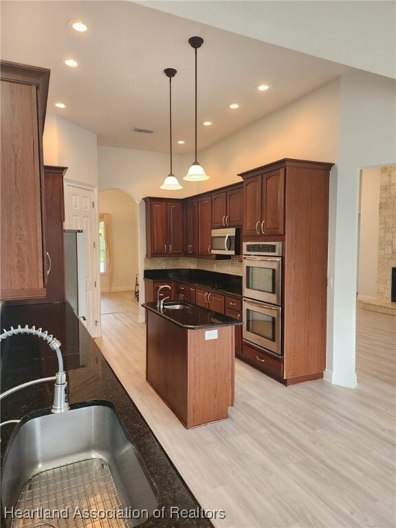 Building Photo - 1501 Sunrise Dr